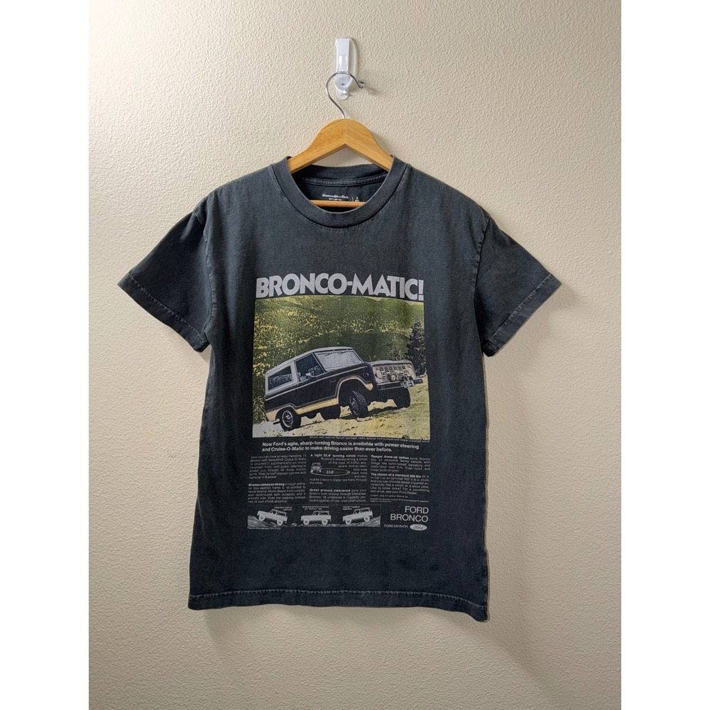 Men's Abercrombie Ford Bronco Shirt Size Small